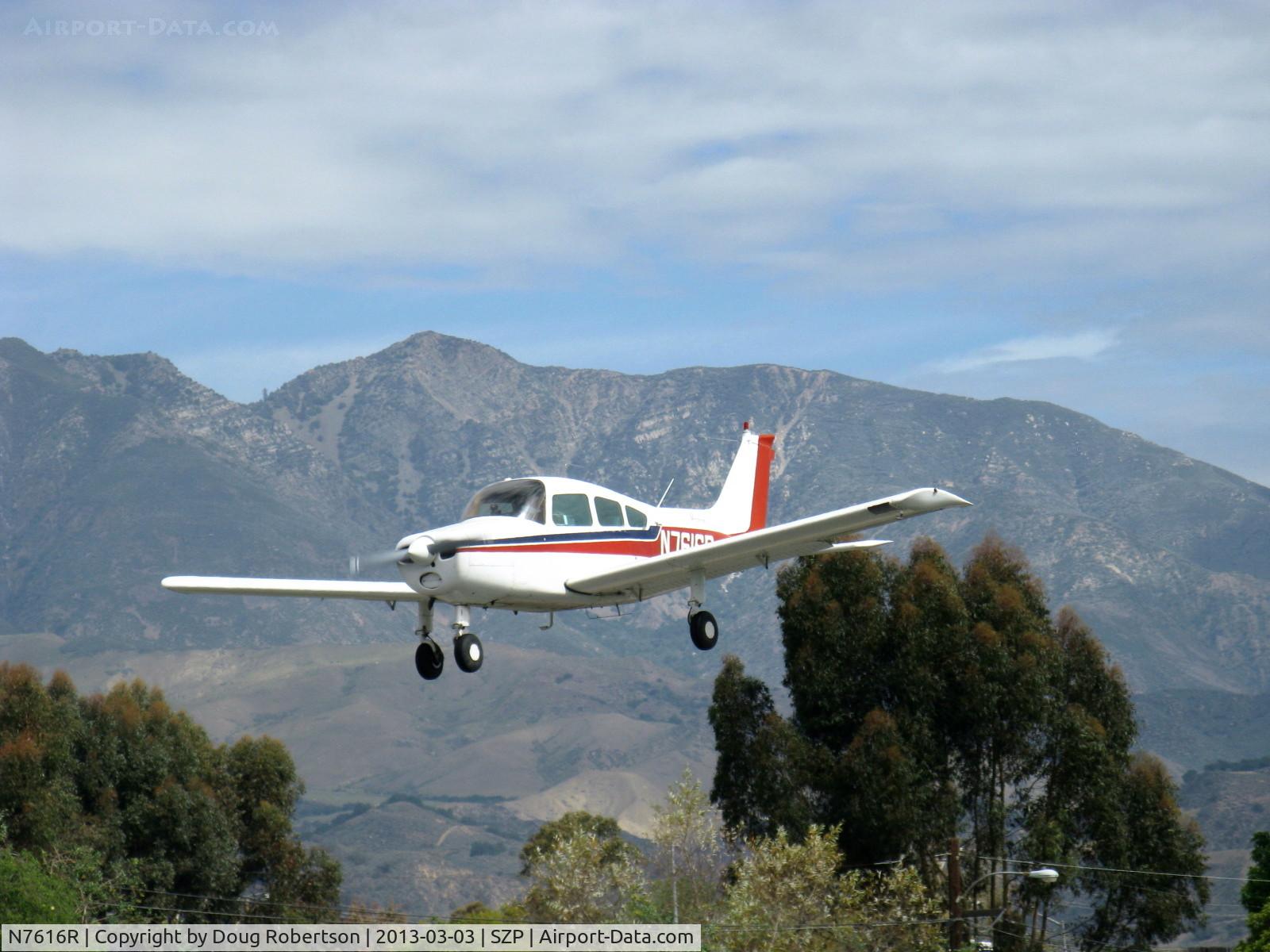 N7616R, 1969 Beech B23 Musketeer C/N M-1239, 1969 Beech B23 MUSKETEER CUSTOM, Lycoming O&VO-360 180 Hp, on final Rwy 22