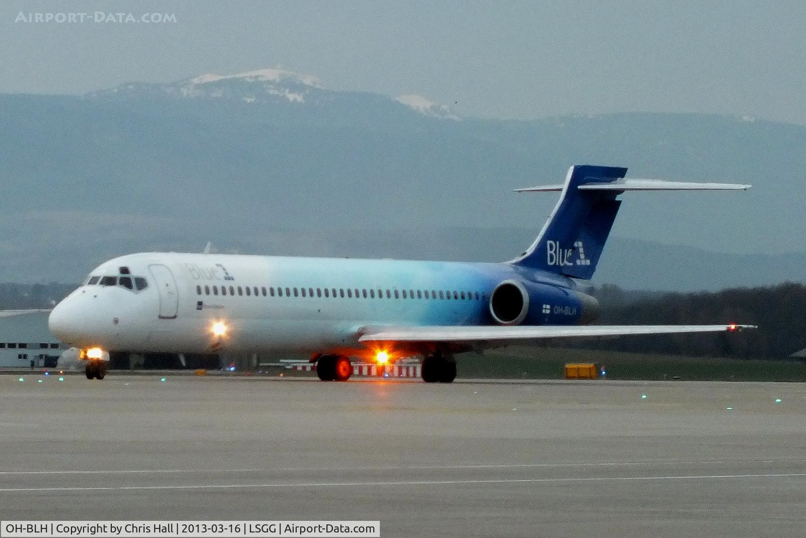 OH-BLH, 2000 Boeing 717-2CM C/N 55060, Blue1