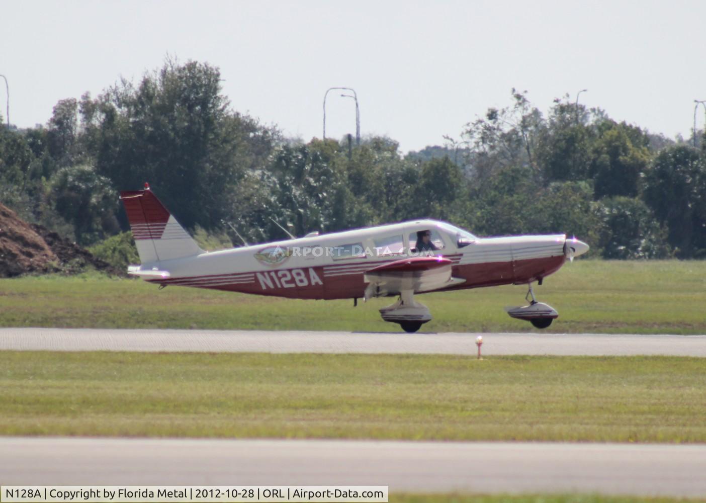 N128A, 1967 Piper PA-32-300 Cherokee Six C/N 32-40354, PA-32-300