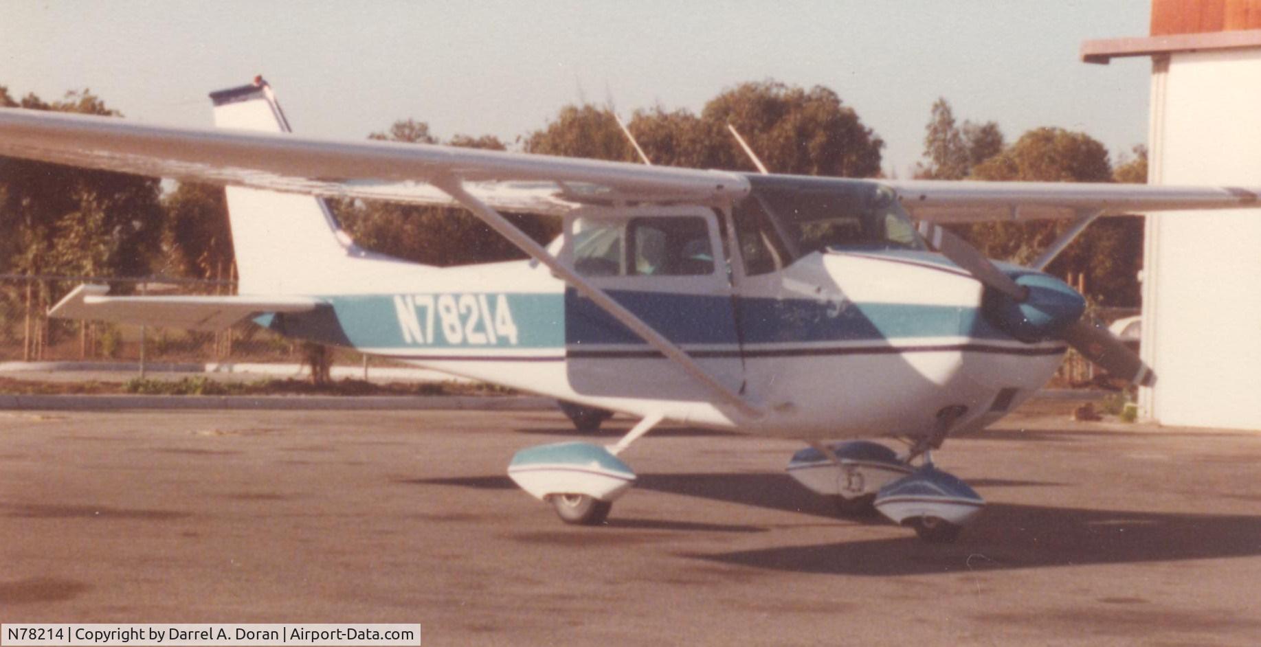 N78214, 1968 Cessna 172K Skyhawk C/N 17257529, Palo Alto Airport, late 1960's