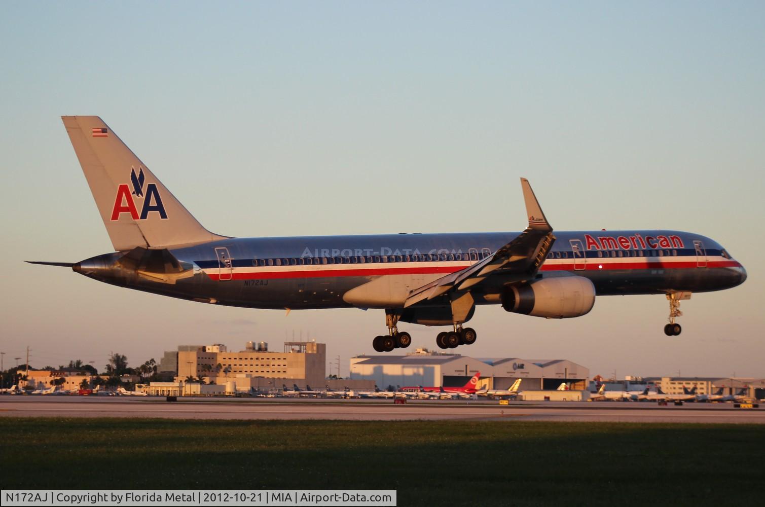 N172AJ, 2002 Boeing 757-223 C/N 32400, American 757