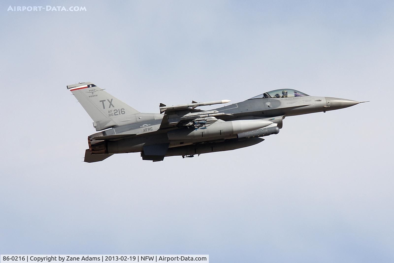 86-0216, 1986 General Dynamics F-16C Fighting Falcon C/N 5C-322, Departing Navy Fort Worth