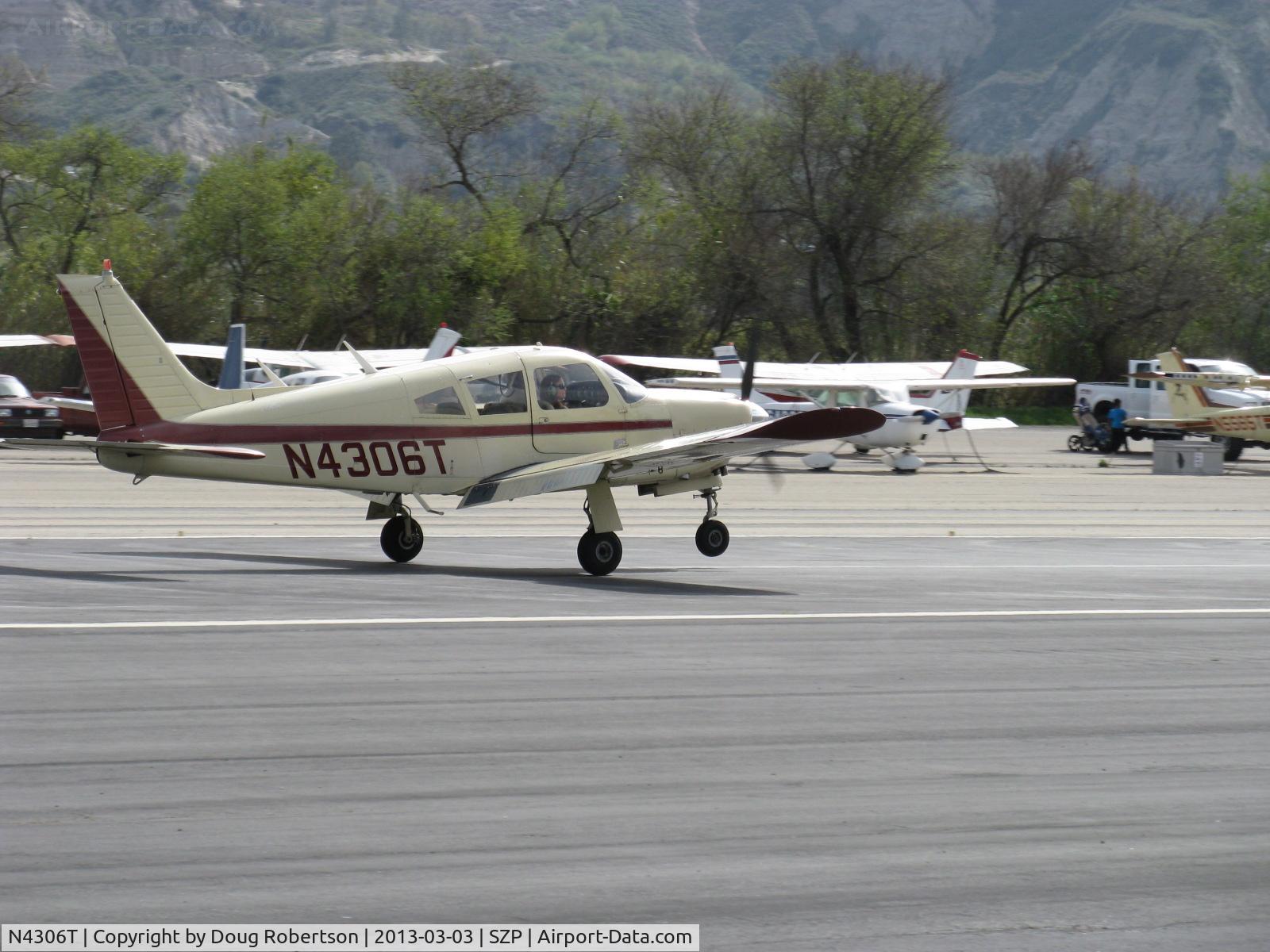 N4306T, 1971 Piper PA-28R-200 Cherokee Arrow C/N 28R-7235004, 1971 Piper PA-28R-200 ARROW 200, Lycoming IO-360-C1C 200 Hp, landing roll Rwy 22