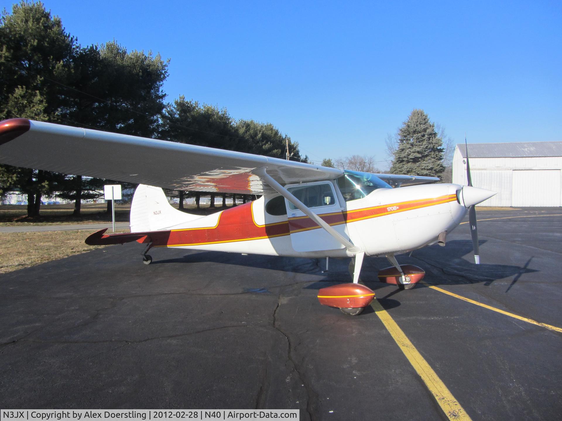 N3JX, 1952 Cessna 170B C/N 25248, At Sky Manor