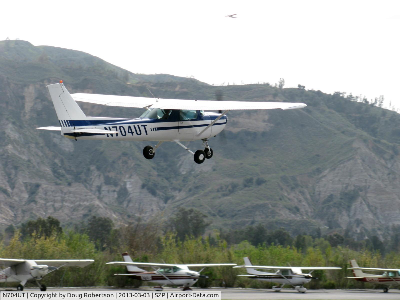 N704UT, 1976 Cessna 150M C/N 15078891, 1976 Cessna 150M, Continental O-200 100 Hp, takeoff climb Rwy 22