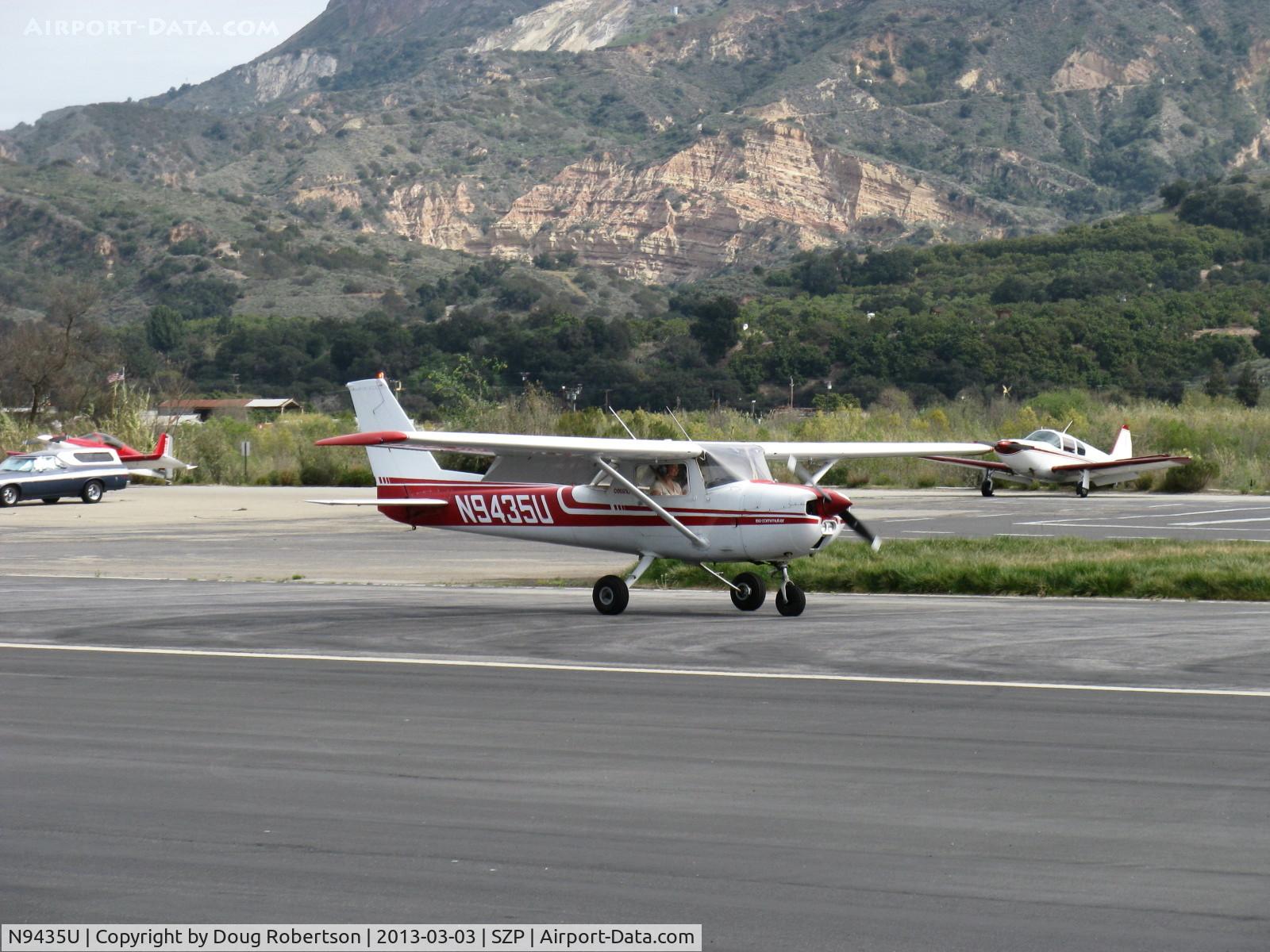 N9435U, 1976 Cessna 150M C/N 15078383, 1976 Cessna 150M, Continental O-200 100 Hp, landing roll Rwy 22