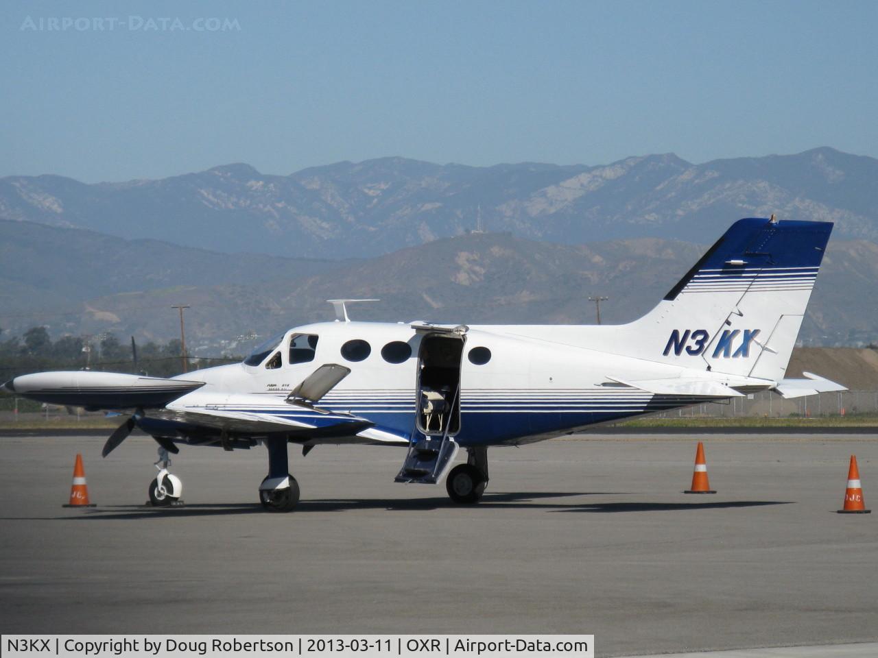 N3KX, 1971 Cessna 414 Chancelor Chancellor C/N 414-0161, 1971 Cessna 414, two Continental TSIO-520-J 310 Hp turbocharged engines, Tip tanks, Pressurized, 6-8 seats, airstair door & wing locker open.