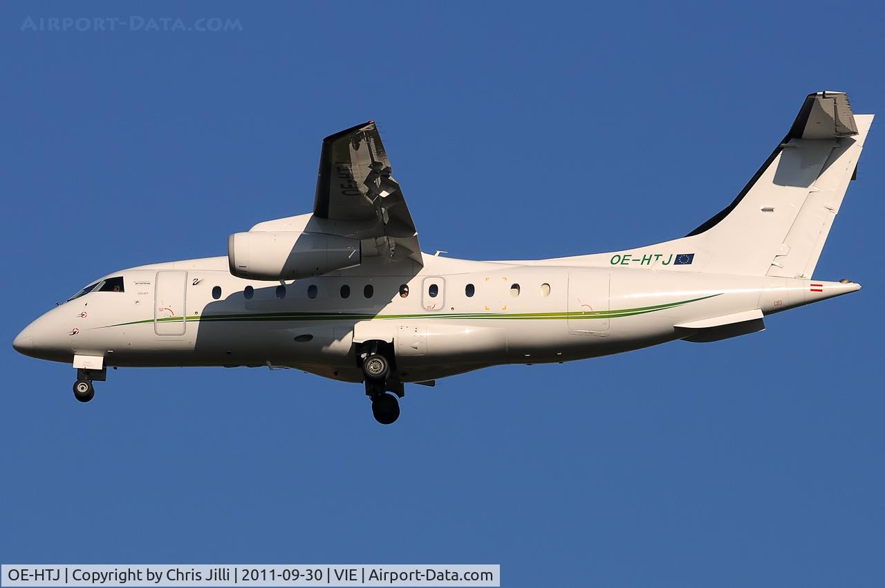 OE-HTJ, 1999 Fairchild Dornier 328-300 328JET C/N 3114, Swarowski