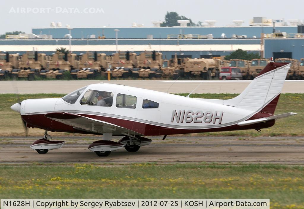 N1628H, 1977 Piper PA-28-161 Warrior C/N 28-7716029, AirVenture 2012