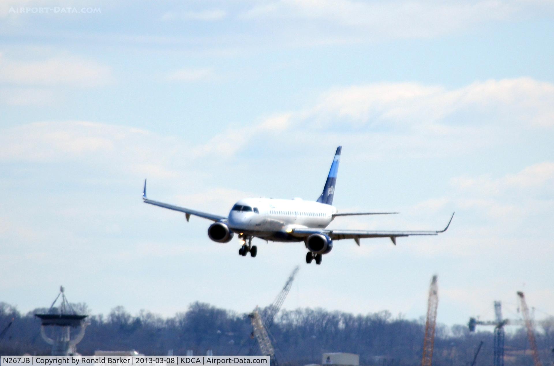 N267JB, 2007 Embraer 190AR (ERJ-190-100IGW) C/N 19000065, Landing approach