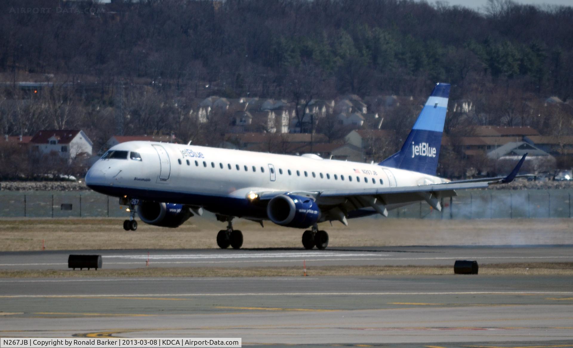 N267JB, 2007 Embraer 190AR (ERJ-190-100IGW) C/N 19000065, Landing touchdown