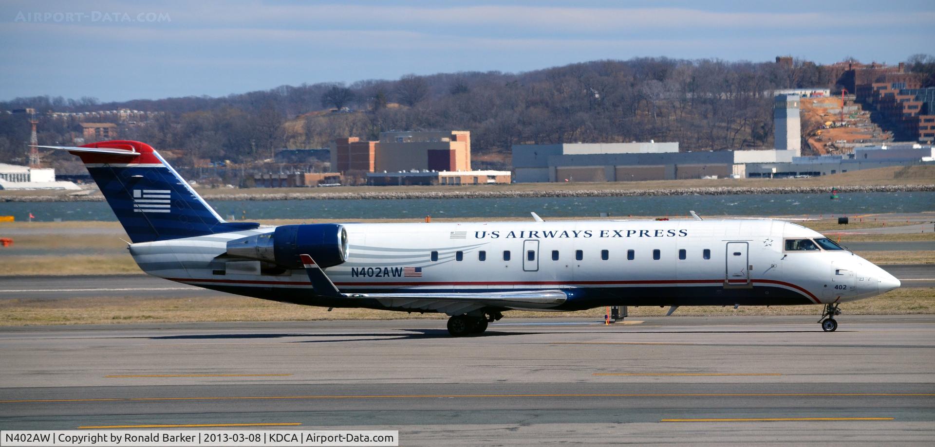 N402AW, 1998 Bombardier CRJ-200LR (CL-600-2B19) C/N 7281, Taxi DCA