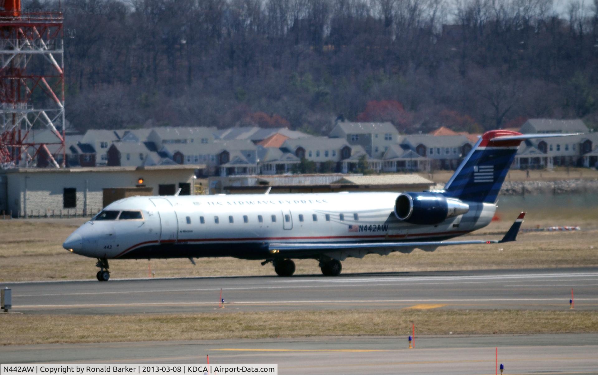 N442AW, 2003 Bombardier CRJ-200LR (CL-600-2B19) C/N 7778, Takeoff roll