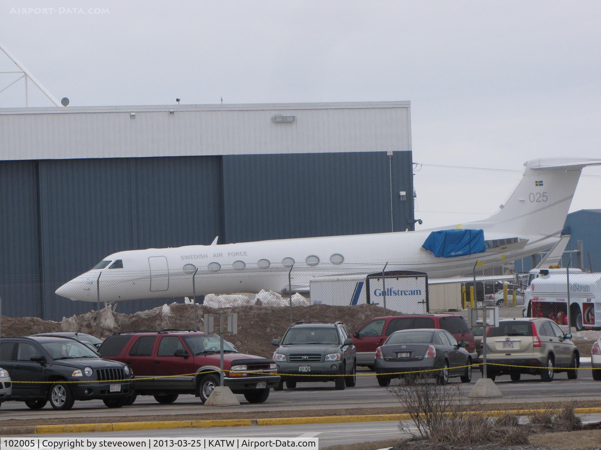102005, 2008 Gulfstream Aerospace GV-SP (G550) C/N 5200, Swedish Air Force Gulf stream at KATW