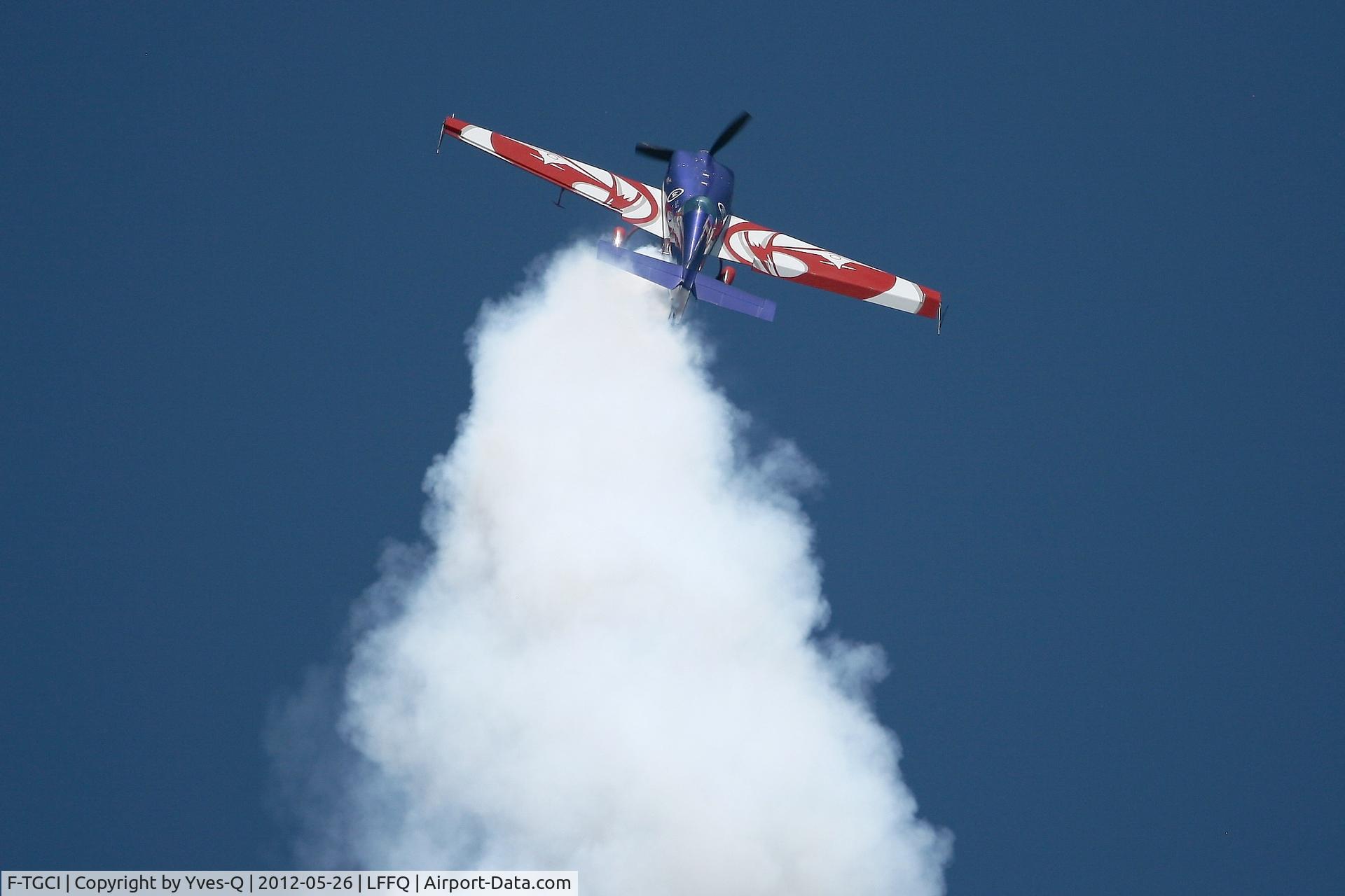 F-TGCI, Extra EA-330SC C/N 04, Extra 330SC n ° SC004, La Ferté-Alais Airfield (LFFQ) Air Show 2012 (Le Temps Des Hélices)