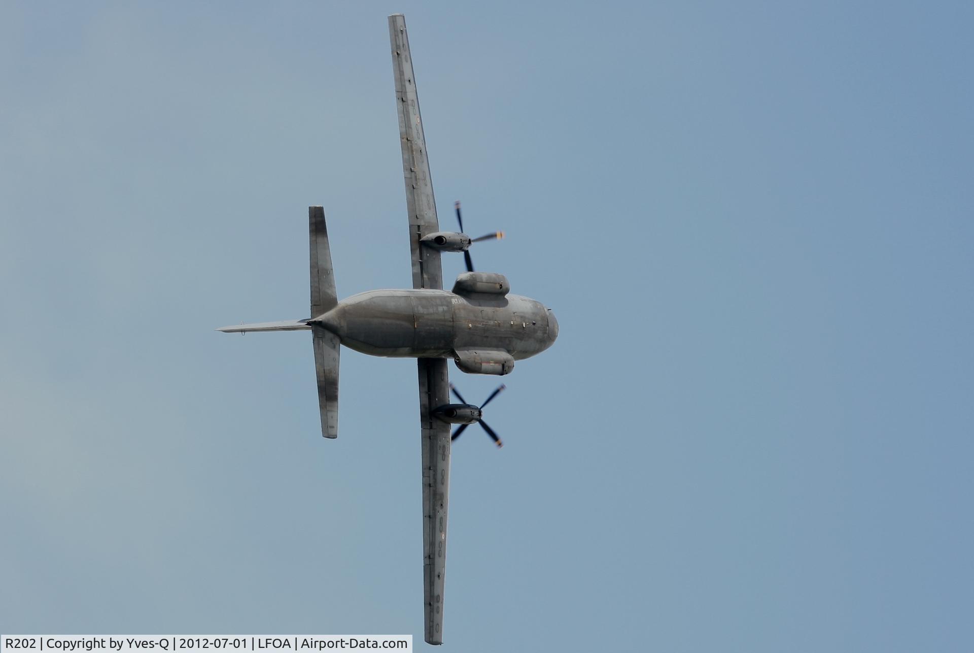 R202, Transall C-160R C/N 202, French Air Force Transall C-160R, Max instantaneous turn, Avord Air Base 702 (LFOA) open day 2012
