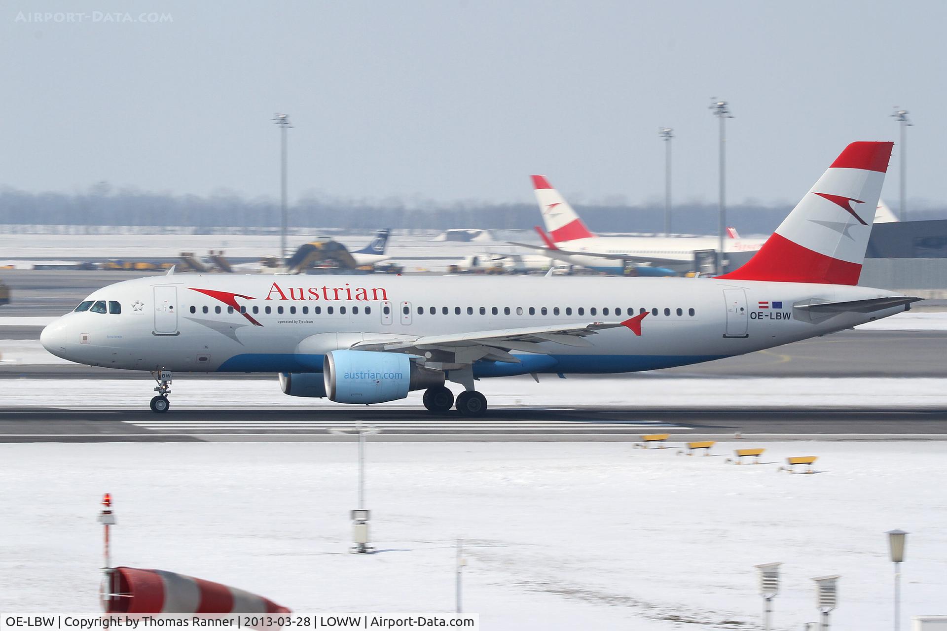 OE-LBW, 2001 Airbus A320-214 C/N 1678, Austrian Airbus A320