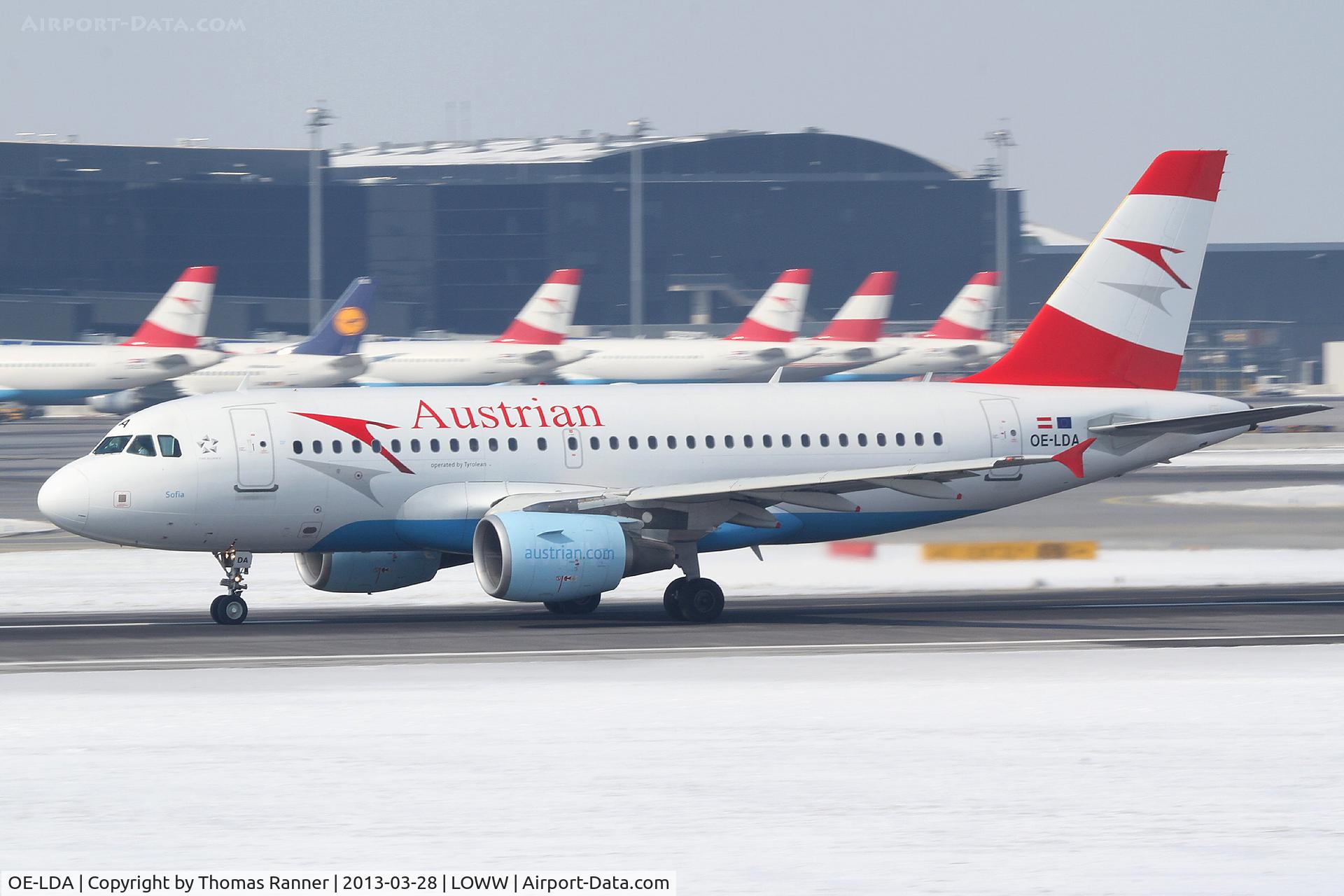OE-LDA, 2004 Airbus A319-112 C/N 2131, Austrian Airbus A319