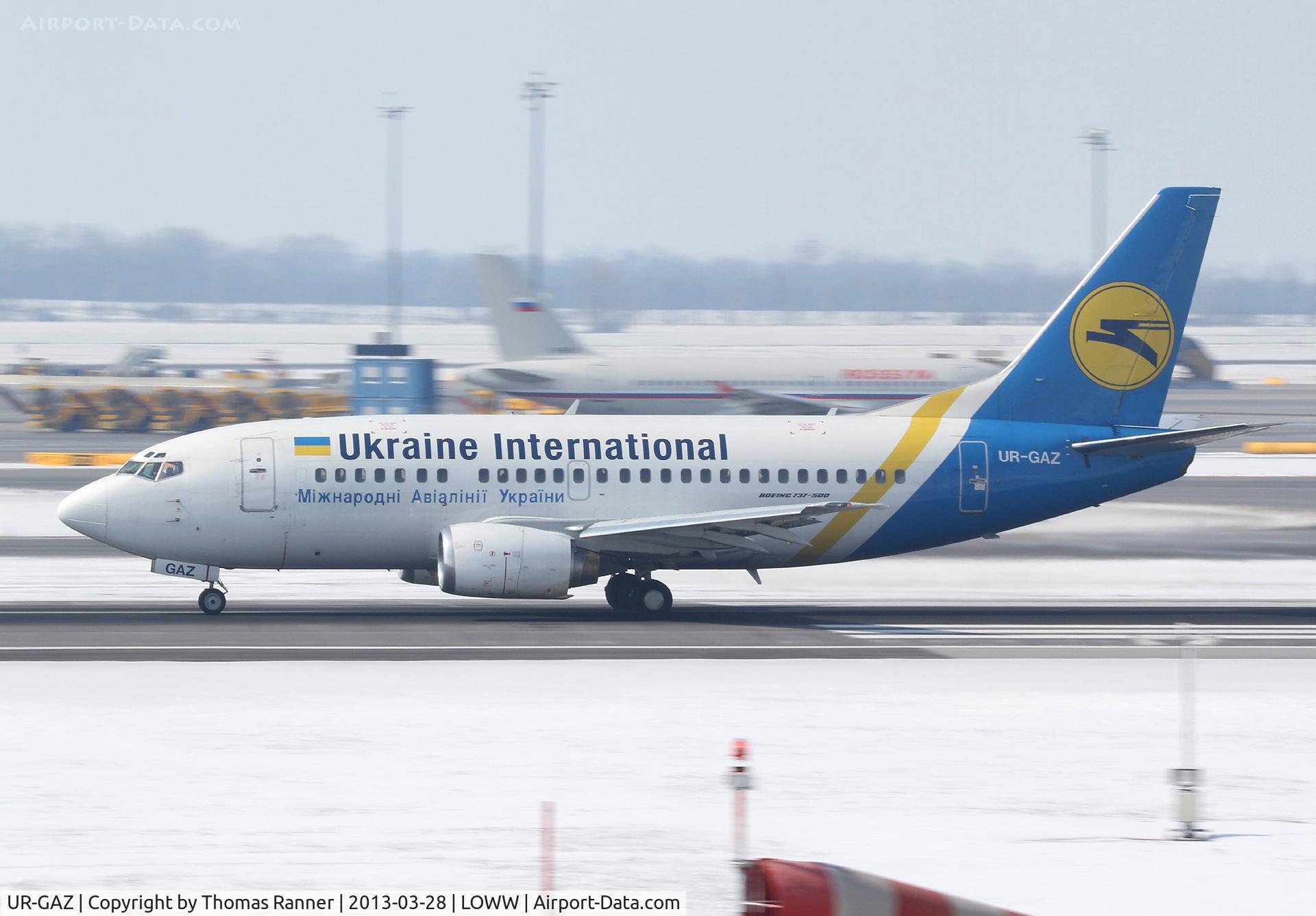UR-GAZ, 1992 Boeing 737-55D C/N 27418, Ukraine International Boeing 737