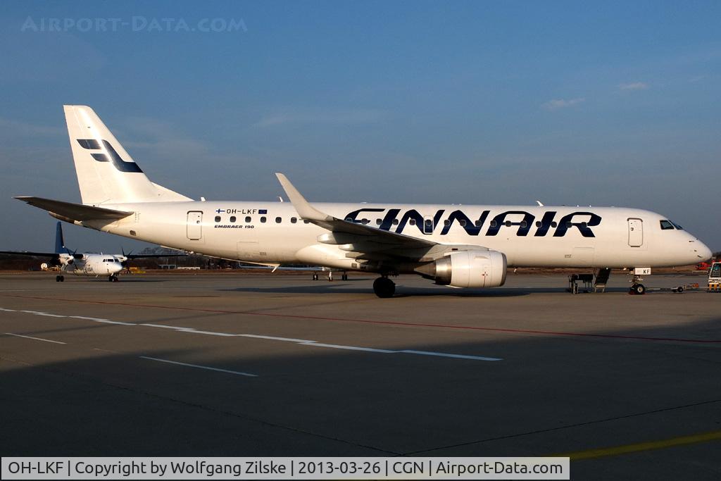 OH-LKF, 2007 Embraer 190LR (ERJ-190-100LR) C/N 19000066, visitor