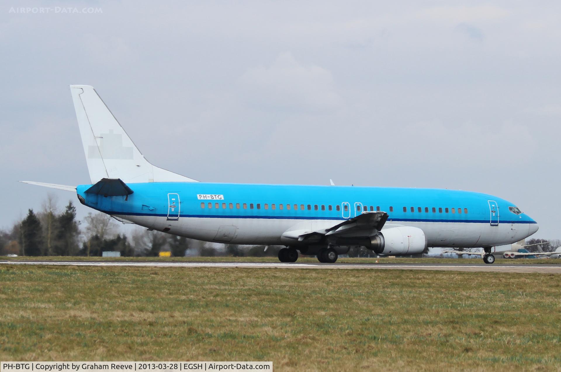 PH-BTG, 1994 Boeing 737-406 C/N 27233, Ready to depart on runway 09.