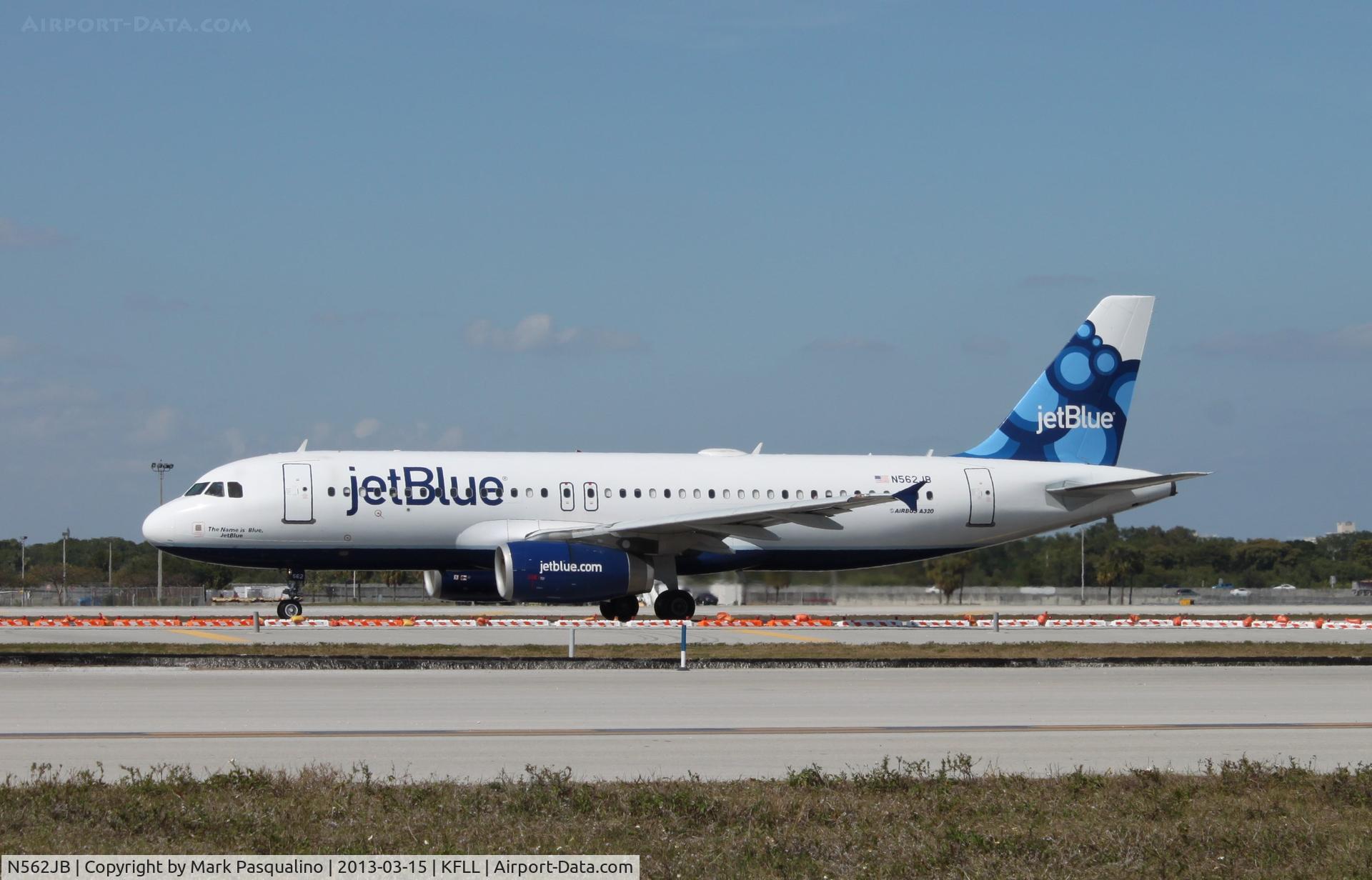 N562JB, 2003 Airbus A320-232 C/N 1948, Airbus A320