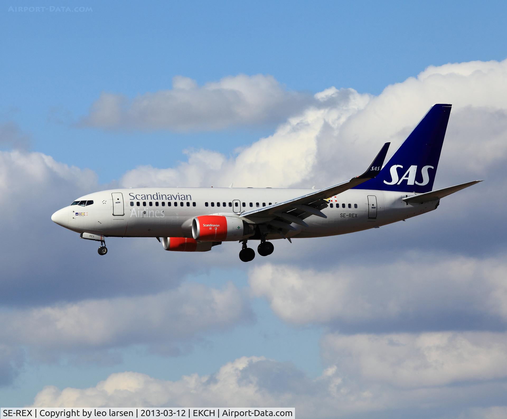 SE-REX, 2002 Boeing 737-76N C/N 33418, Copenhagen Kastrup 12.3.13