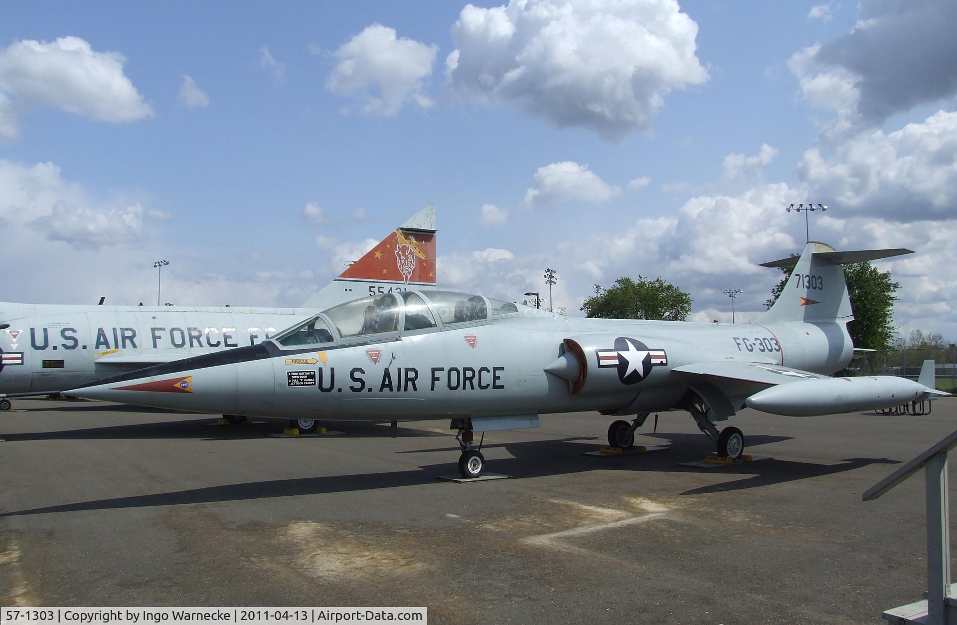 57-1303, 1957 Lockheed F-104B Starfighter C/N 283-5015, Lockheed F-104B Starfighter at the Aerospace Museum of California, Sacramento CA