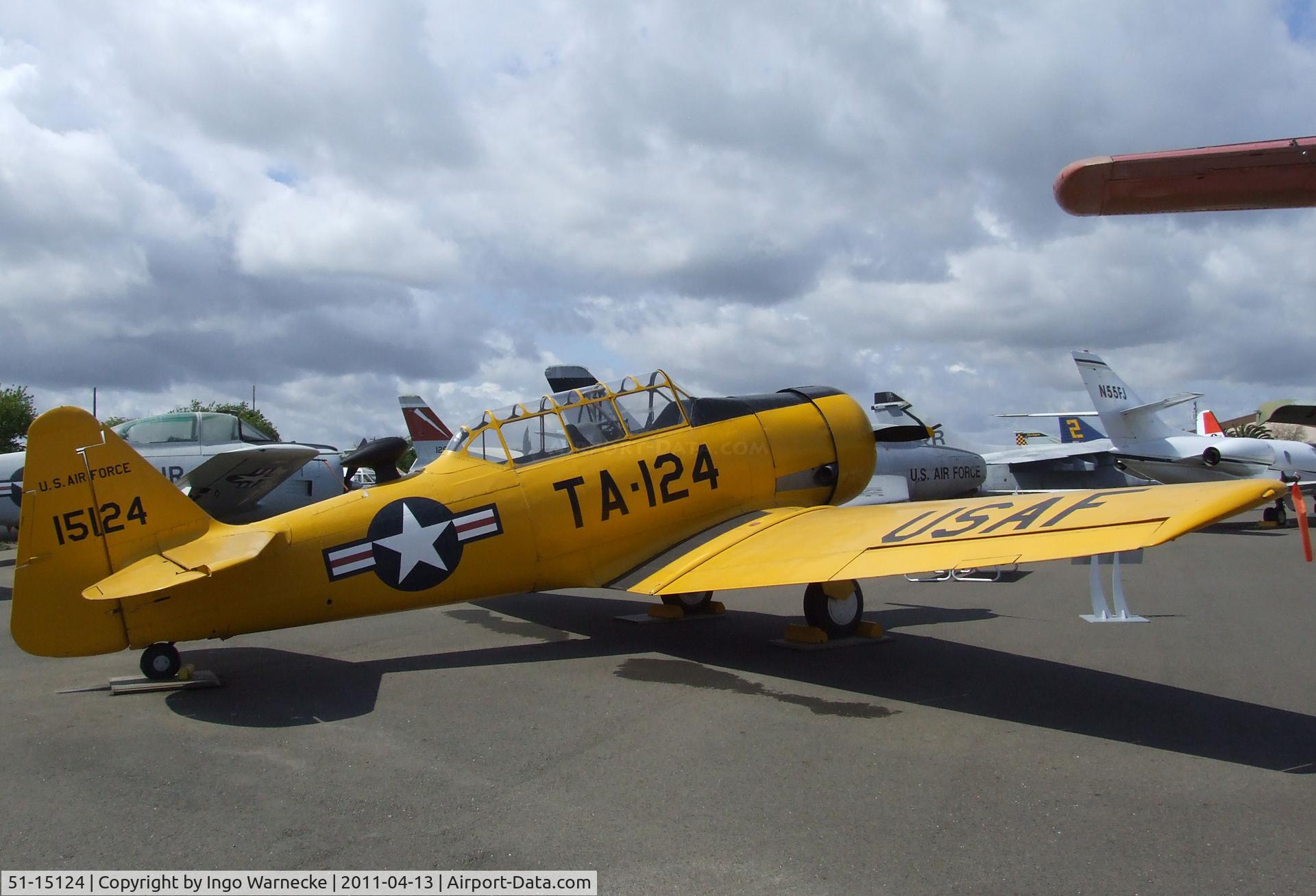 51-15124, 1951 North American T-6G Texan C/N 182-811, North American T-6G Texan at the Aerospace Museum of California, Sacramento CA