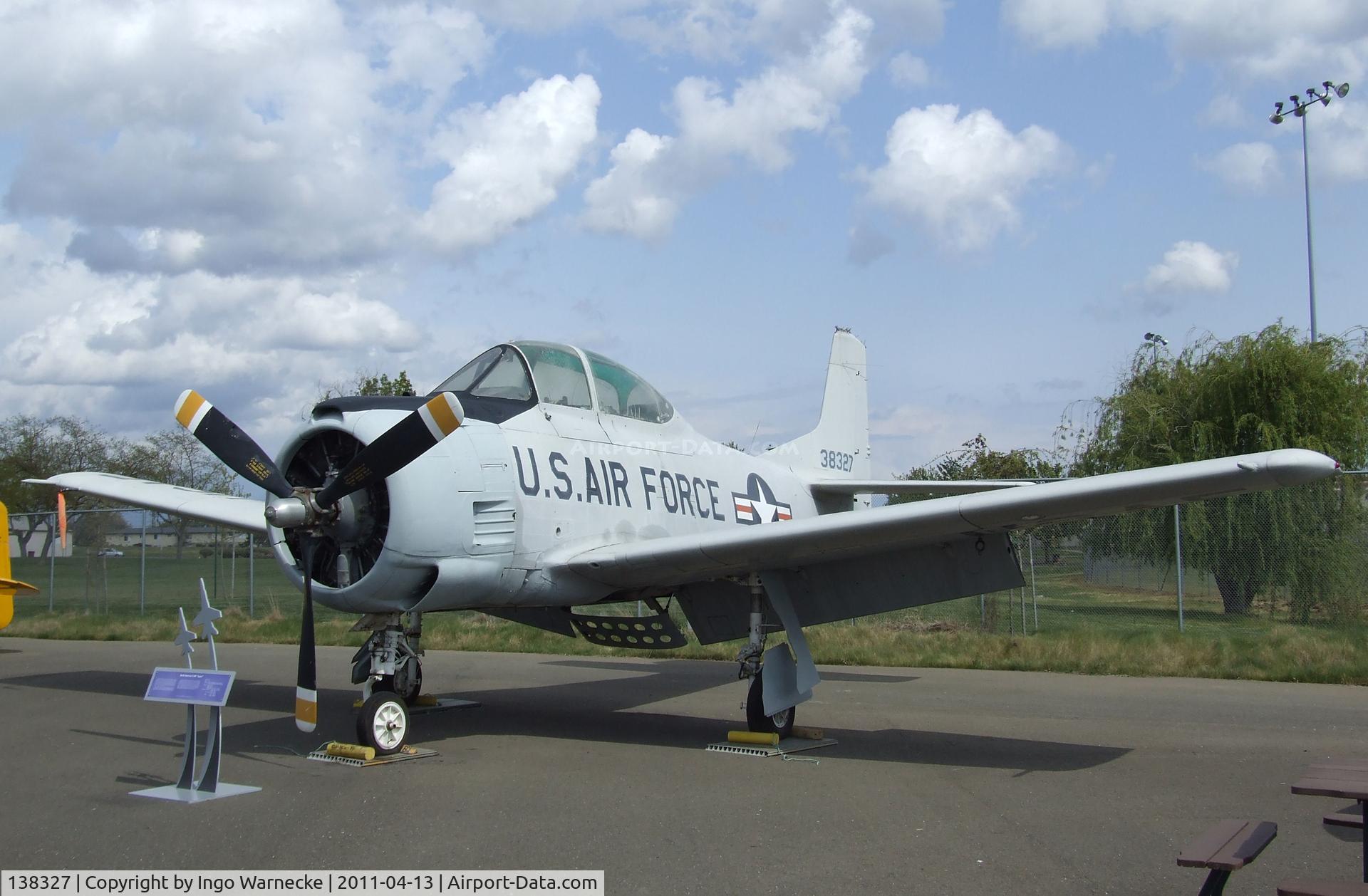 138327, North American T-28B Trojan C/N 200-398, North American T-28B Trojan at the Aerospace Museum of California, Sacramento CA