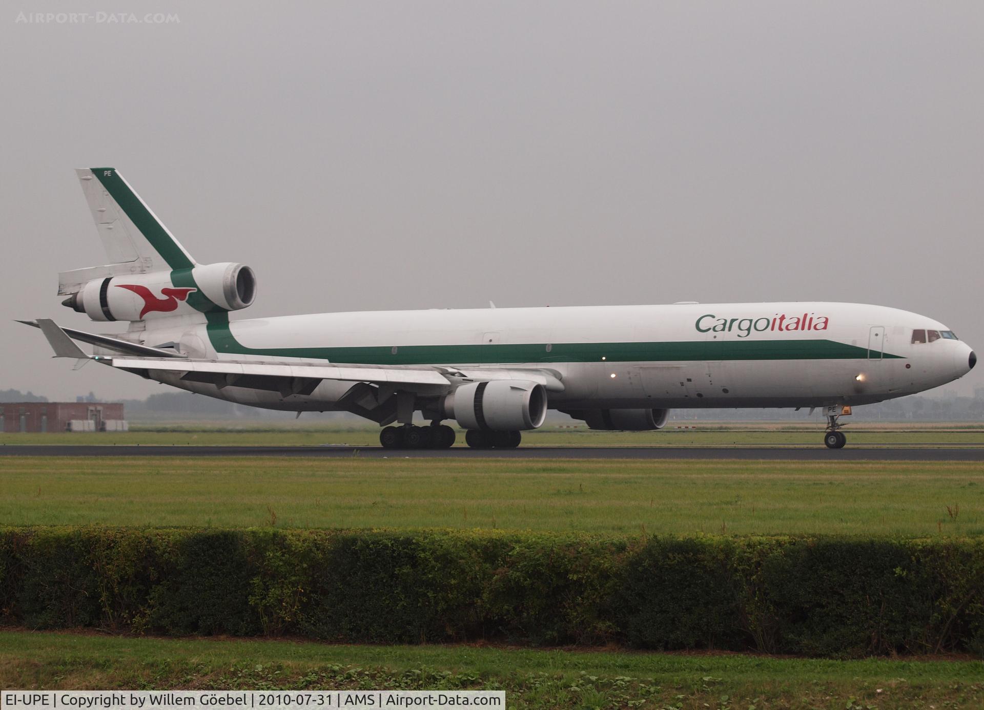 EI-UPE, 1991 McDonnell Douglas MD-11C (F)    . C/N 48427, Landing on RW R18 of Schiphol Airport