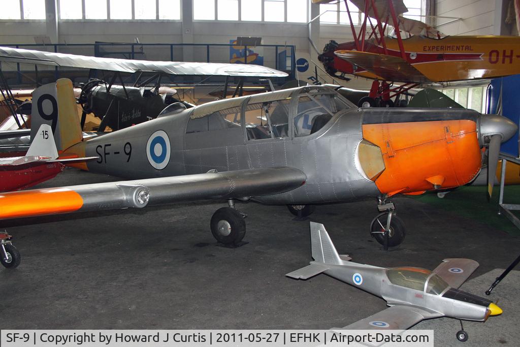 SF-9, Saab 91D Safir C/N 91-355, Ex Finnish Air Force. On display at the Finnish Aviation Museum (Suomen Ilmailumuseo).