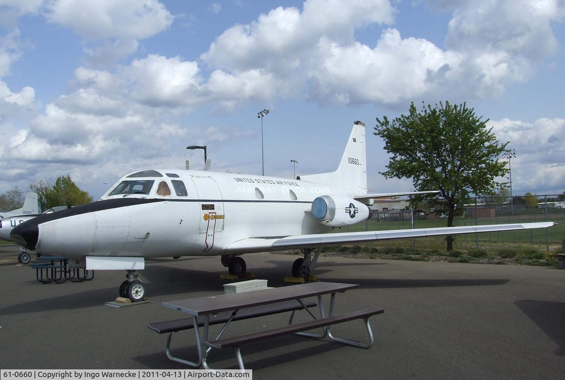 61-0660, 1961 North American CT-39A Sabreliner C/N 265-63, North American CT-39A Sabreliner at the Aerospace Museum of California, Sacramento CA