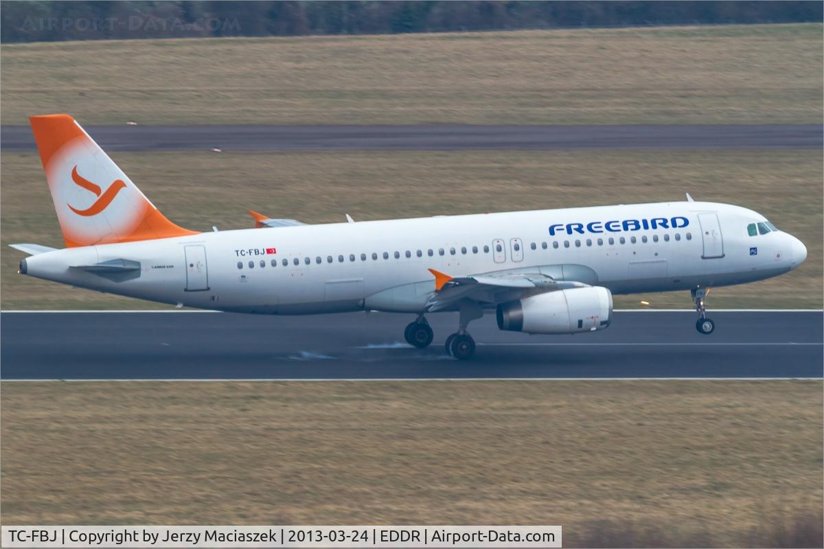 TC-FBJ, 1996 Airbus A320-232 C/N 580, Airbus A320-232