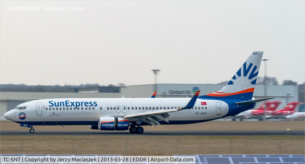 TC-SNT, 2010 Boeing 737-8HC C/N 40755, Boeing 737-8HC
