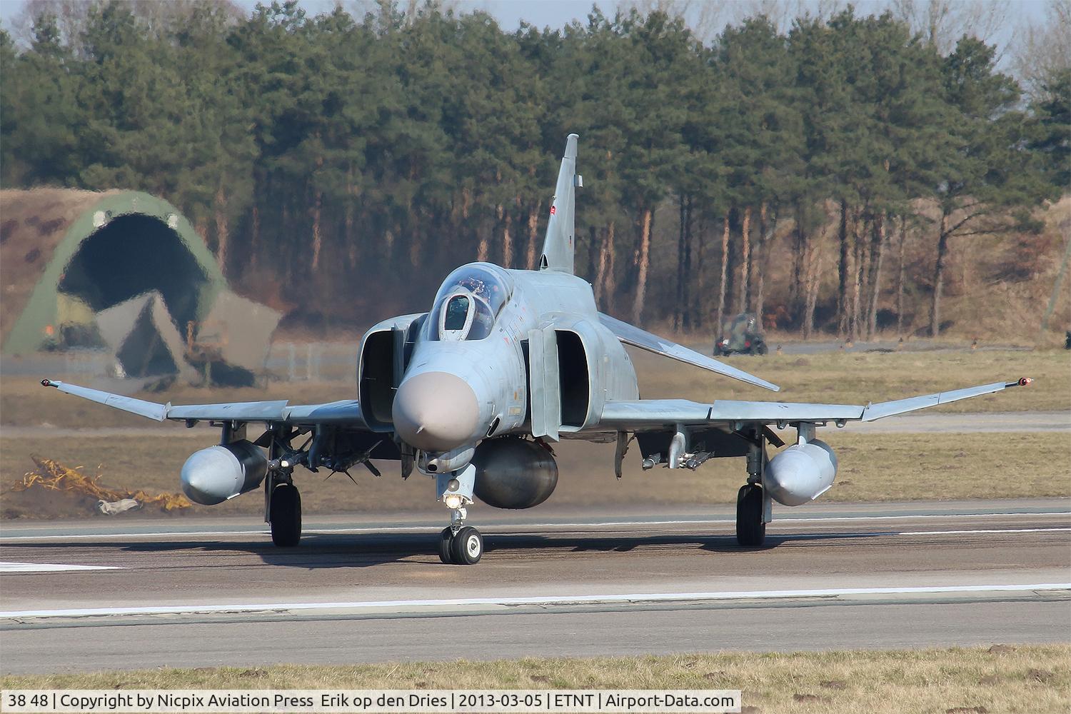 38 48, 1972 McDonnell Douglas F-4F Phantom II C/N 4747, 3848 seen here after on the runway