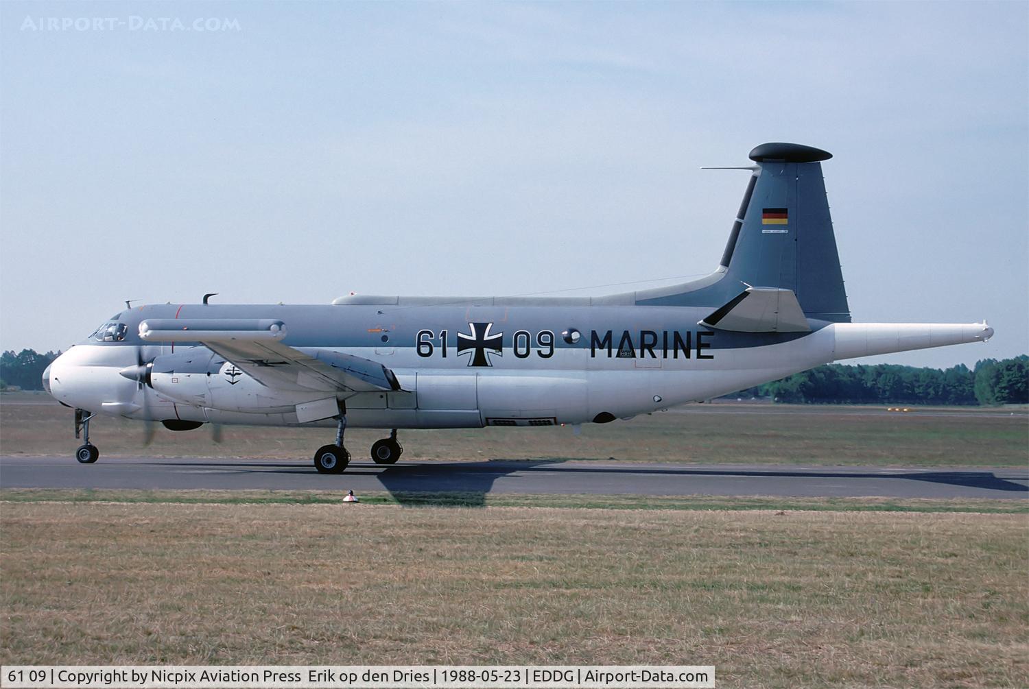 61 09, Breguet 1150 Atlantic C/N 18, German Navy Brequet Atlantic was attending the FMO airshow in 1988