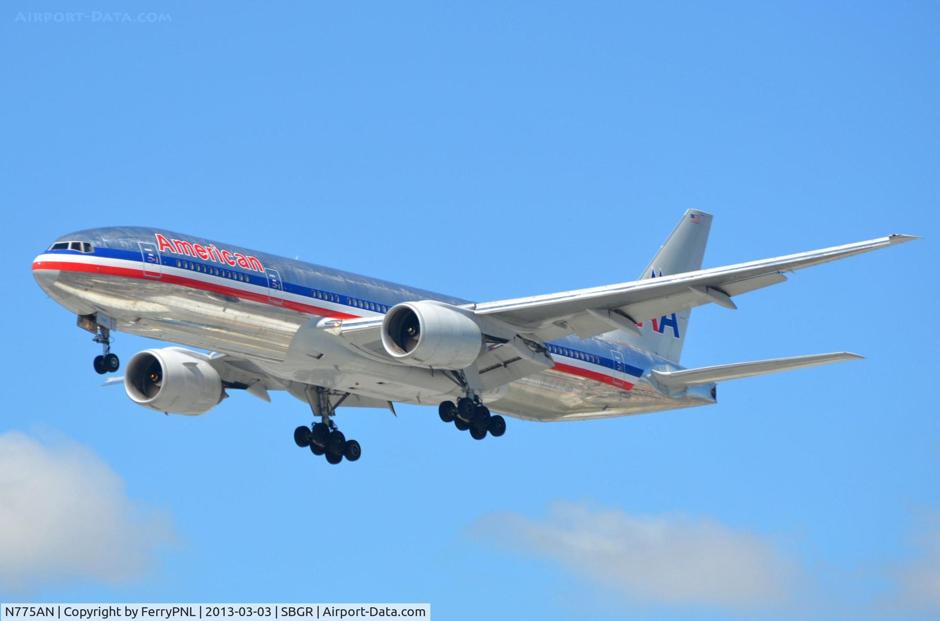 N775AN, 1999 Boeing 777-223 C/N 29584, AA B772 landing in GRU