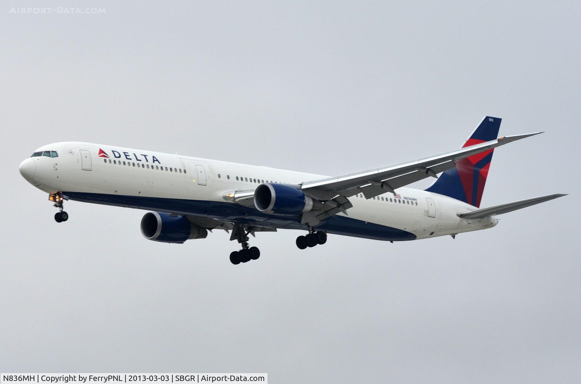 N836MH, 2000 Boeing 767-432/ER C/N 29709, Delta B764