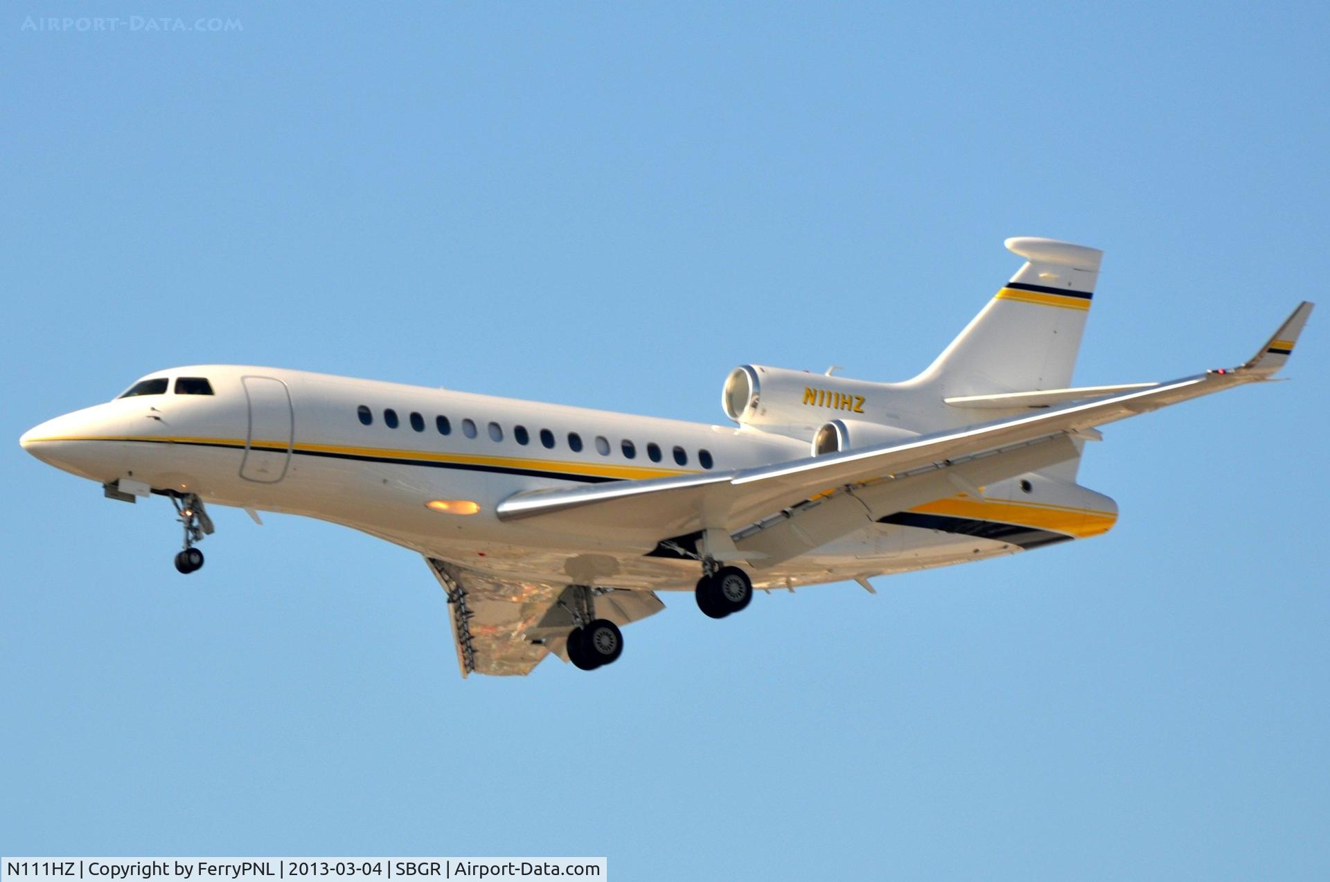 N111HZ, 1999 Dassault Falcon 2000 C/N 86, 2011 DA7X cn 137 landing in GRU this morning