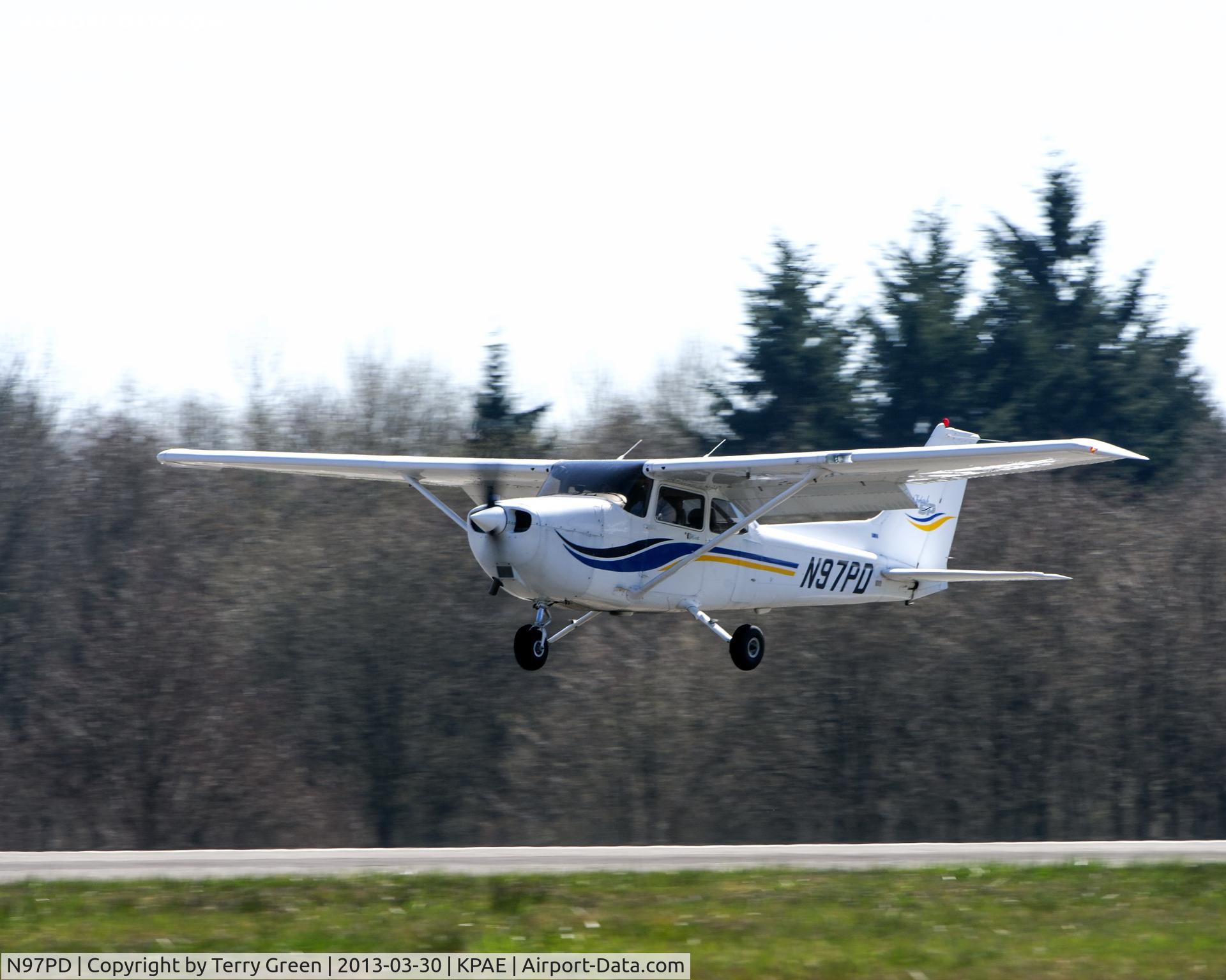 N97PD, 2000 Cessna 172S C/N 172S8392, Cessna 172S SKYHAWK