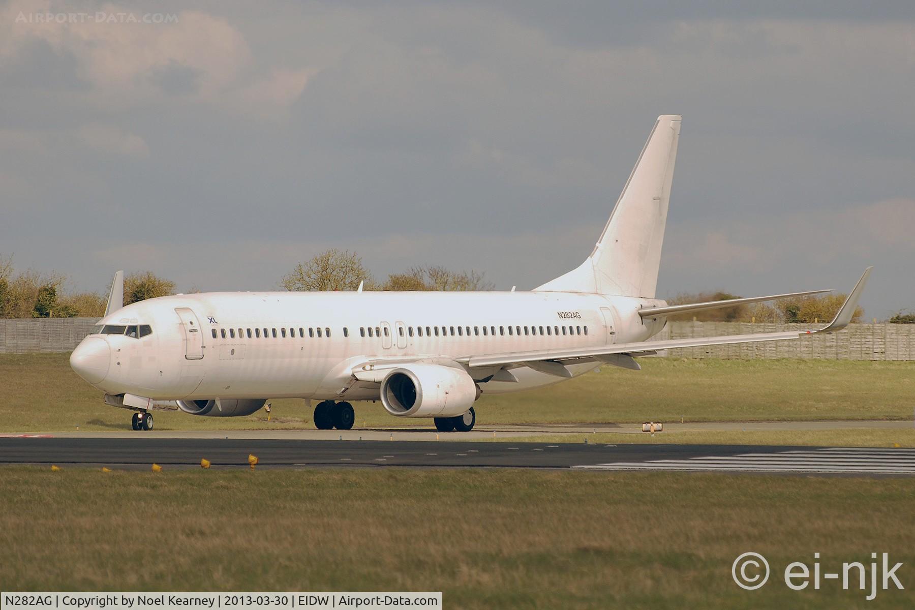 N282AG, 1999 Boeing 737-8Q8 C/N 28221, Waiting to depart off Rwy 10 at Dublin bound for Abu Dhabi.