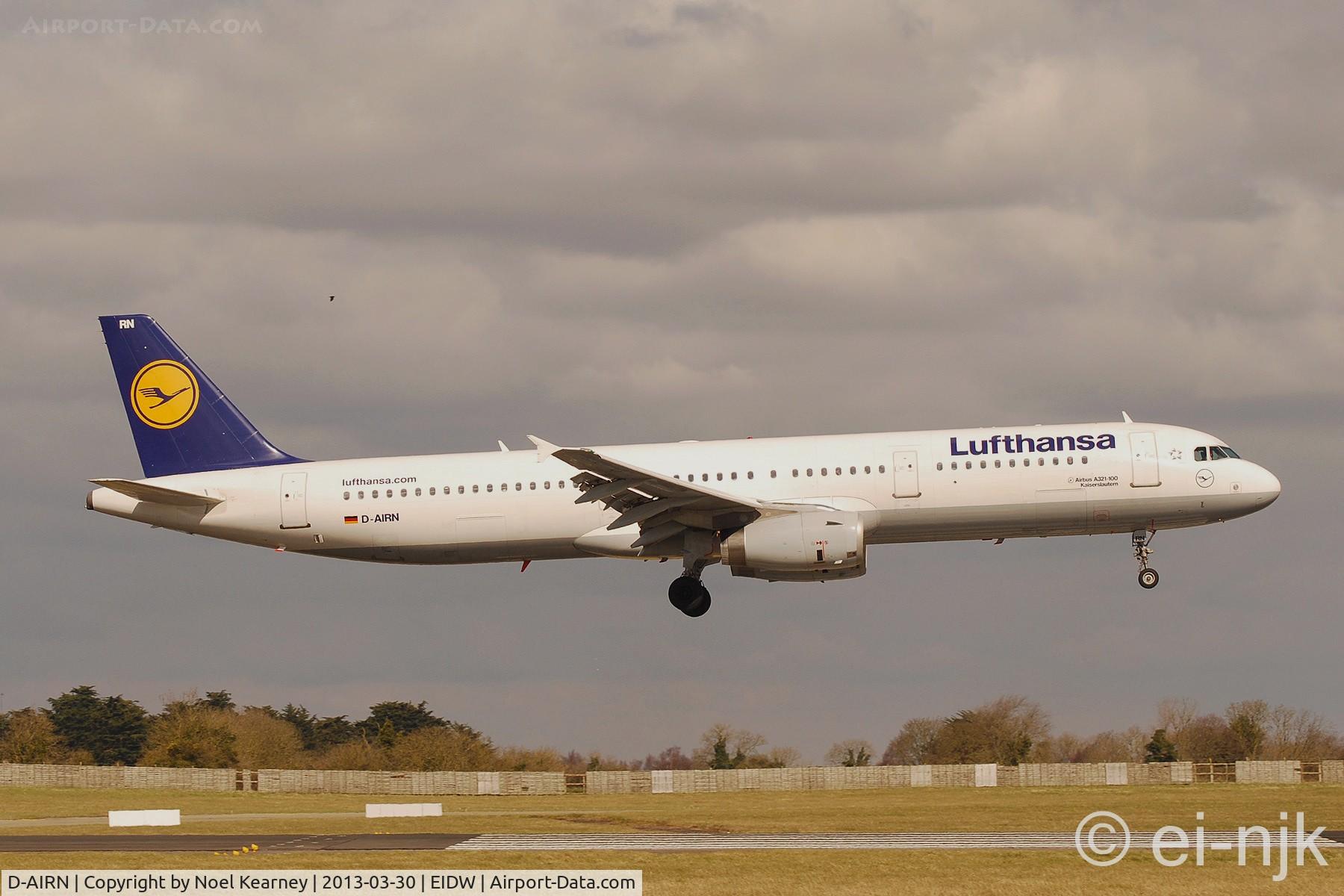 D-AIRN, 1995 Airbus A321-131 C/N 0560, Seen landing on Rwy 10 at Dublin.