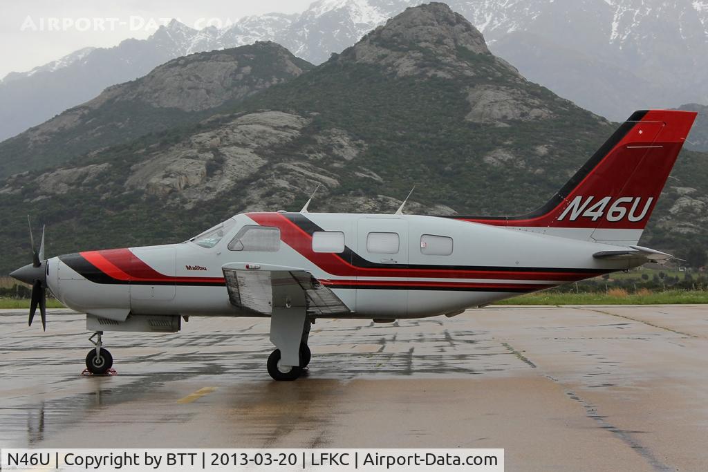 N46U, 1987 Piper PA-46-310P Malibu C/N 4608072, Parked