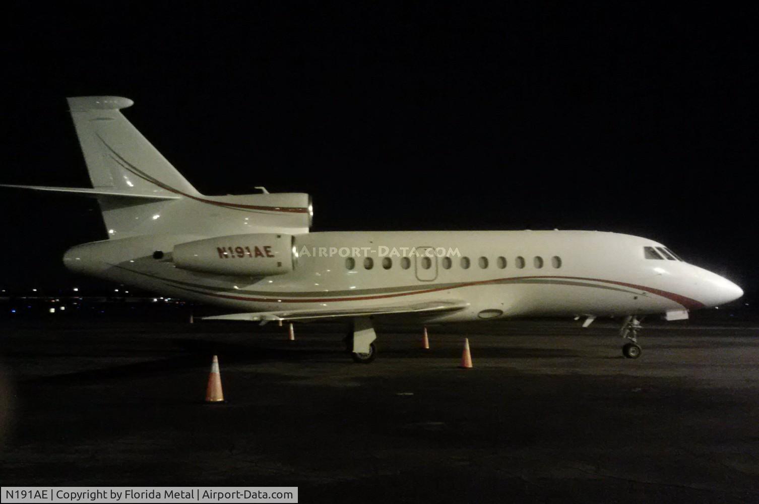 N191AE, 2008 Dassault Falcon 900EX C/N 191, Falcon 900EX taken on phone