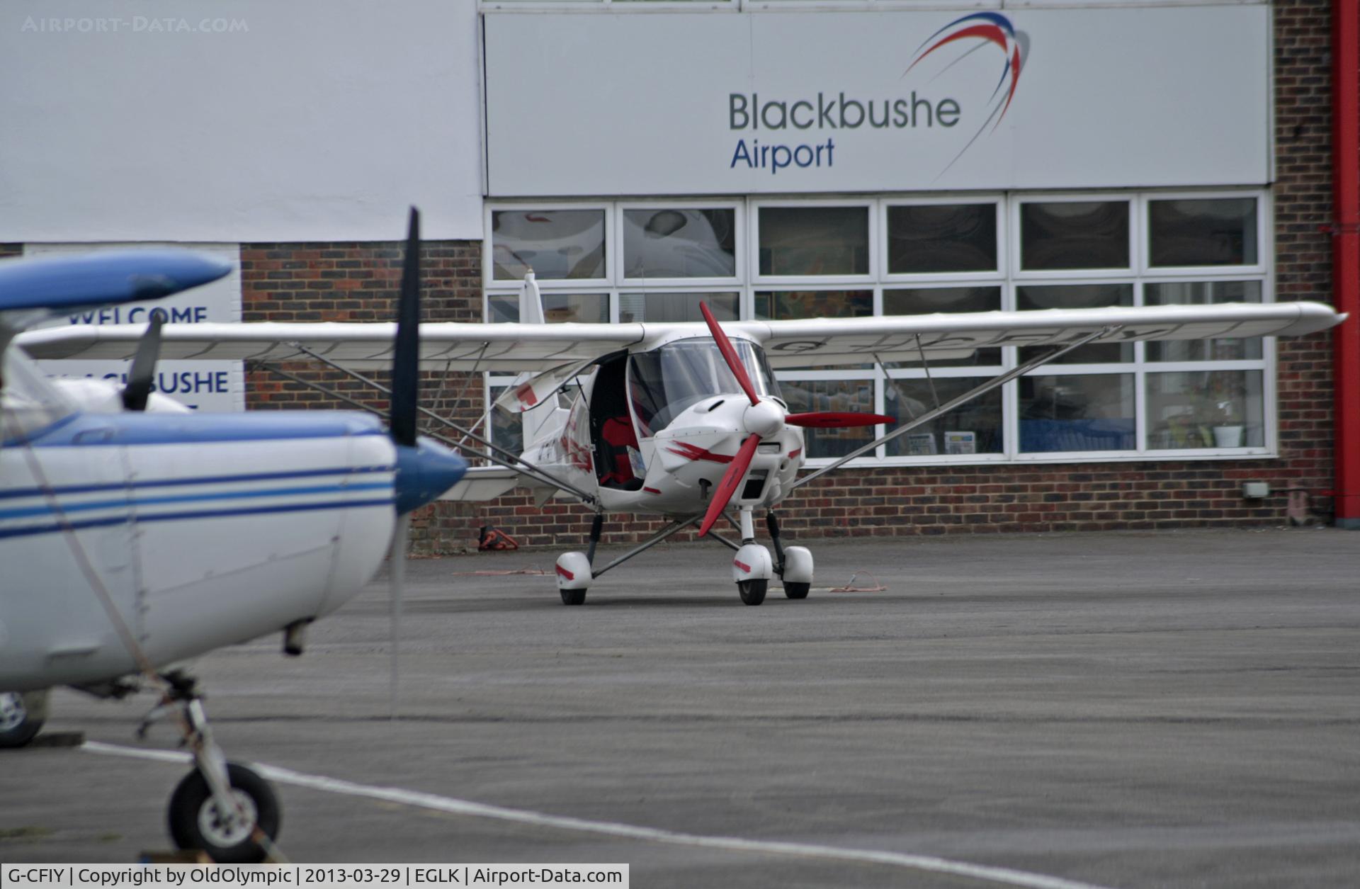 G-CFIY, 2008 Comco Ikarus C42 FB100 C/N 0804-6954, Pre-departure for R/W 07