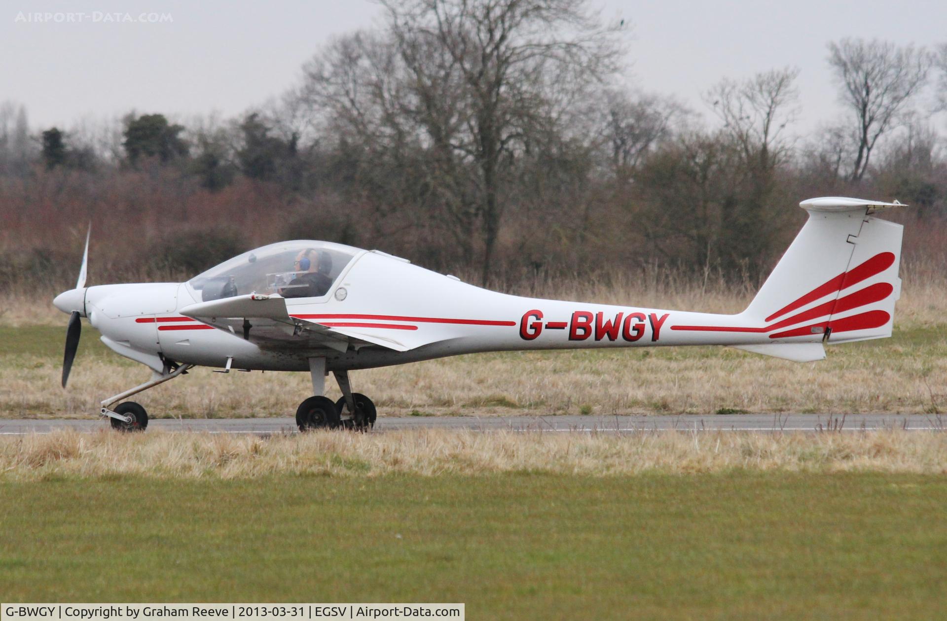 G-BWGY, 1995 HOAC DV-20 Katana C/N 20134, About to depart.