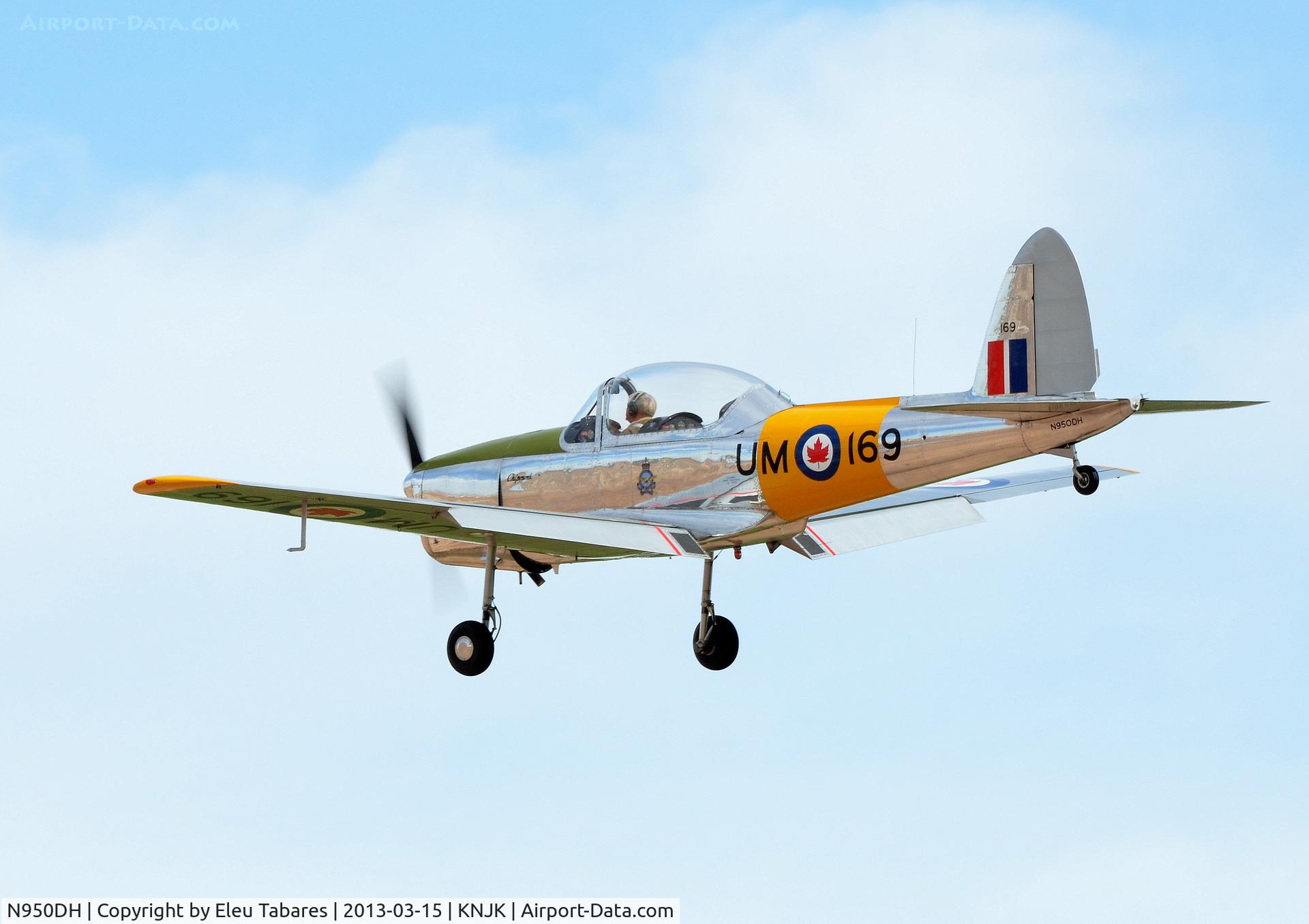 N950DH, 1950 De Havilland Canada DHC-1B-2-S3 C/N 131-169, Taken over the Naval Air Facility in El Centro, California.