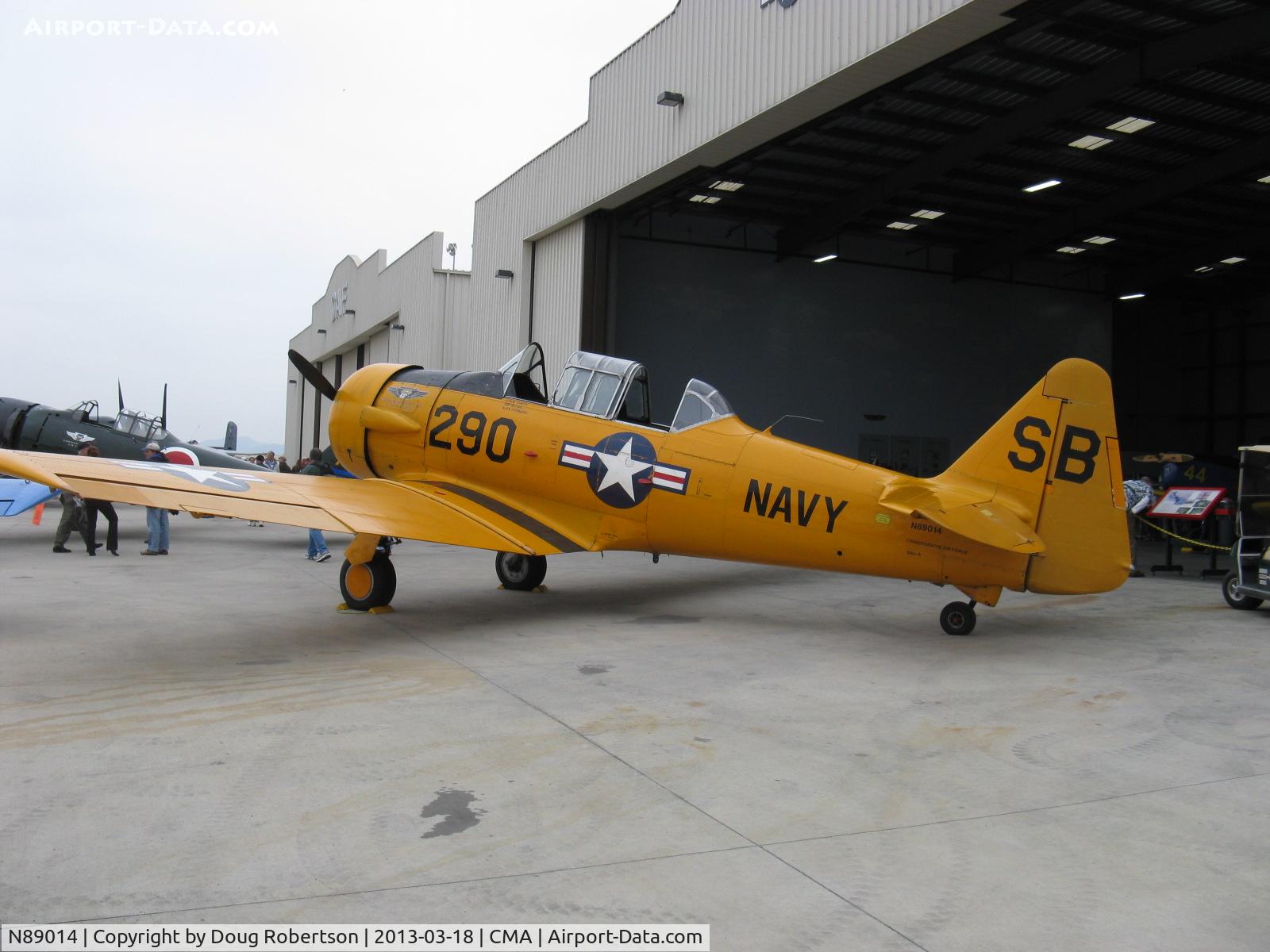 N89014, 1943 North American SNJ-5 Texan Texan C/N 84865, 1943 North American SNJ-5, P&W R-1340 Wasp 600 Hp at CAF ramp