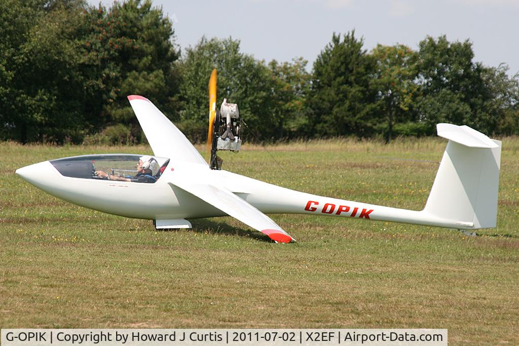 G-OPIK, 1979 Eiriavion PIK-20E C/N 20233, At the Dorset Gliding Club airfield at Eyres Field, Gallows Hill.